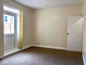 Photo 16- click for photo gallery